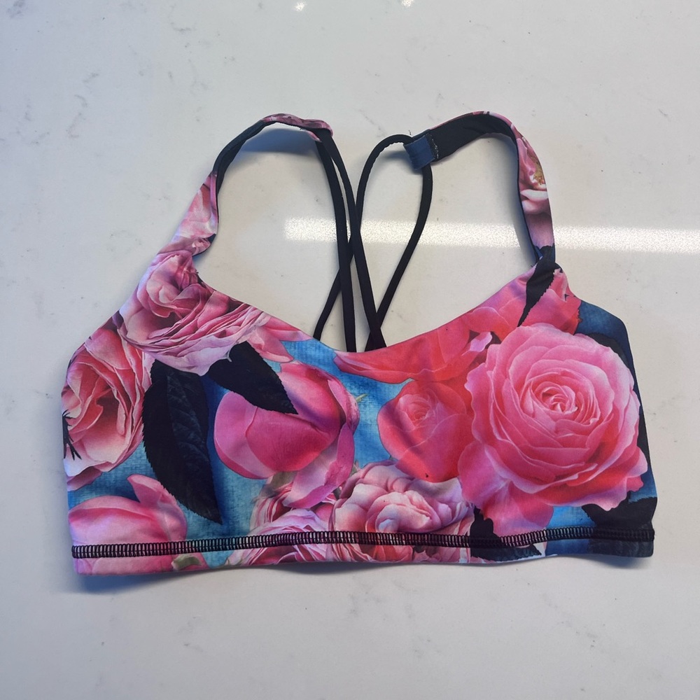 Lululemon sports bra-size 6